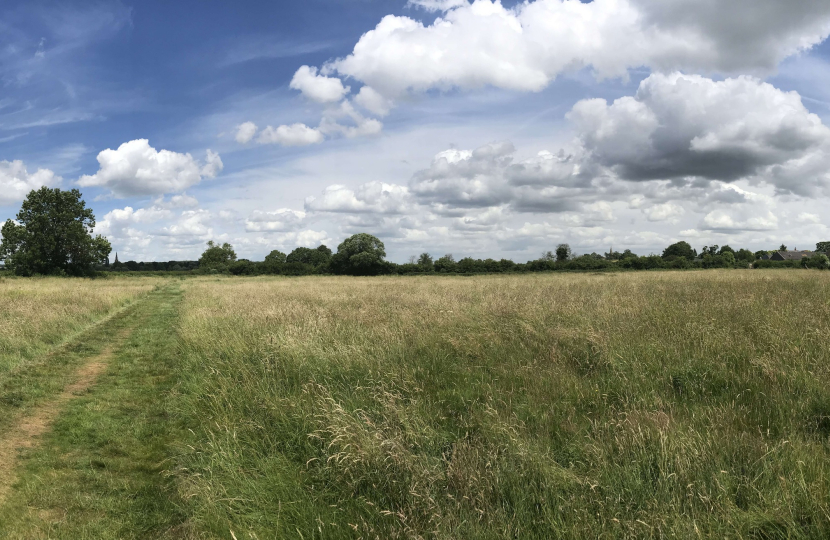 Walk between Harrold and Carlton 2