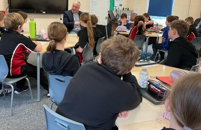 Richard Fuller MP speaking to Y5&6 children at Turvey Primary School