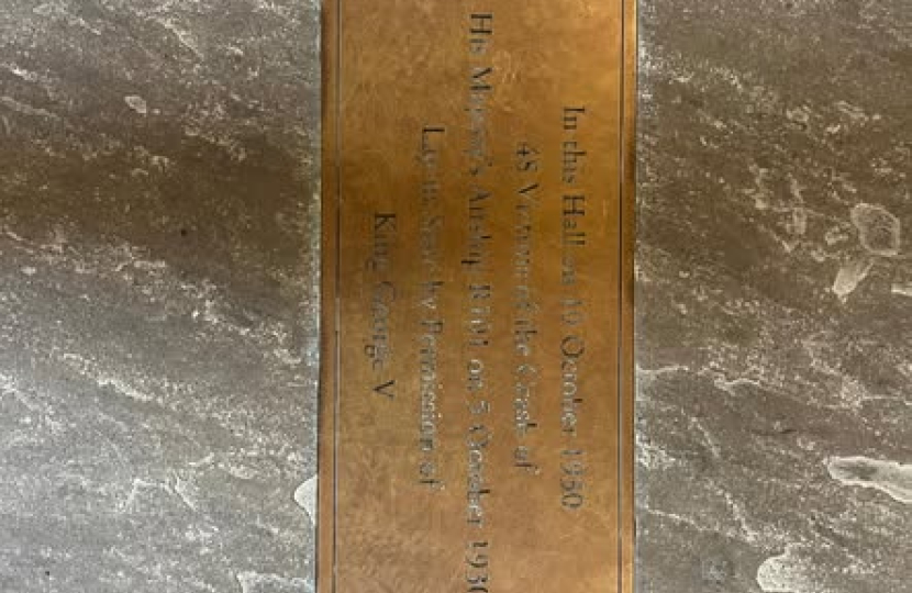 R101 Plaque in Westminster Hall