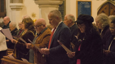 Sandy Carols Photograph kindly provided by Neil Darlow.