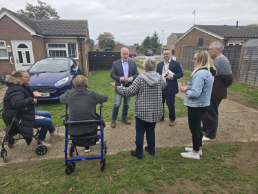 Holme Crescent - Photo of Richard with Residents