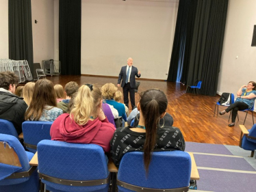 Richard talking to Y12 students at Sharnbrook Academy