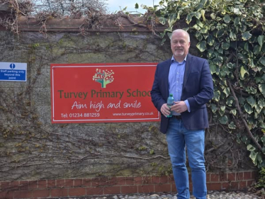 Richard Fuller MP at Turvey Primary school