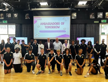 Richard Fuller MP with the students from the Ambassadors of Tomorrow programme